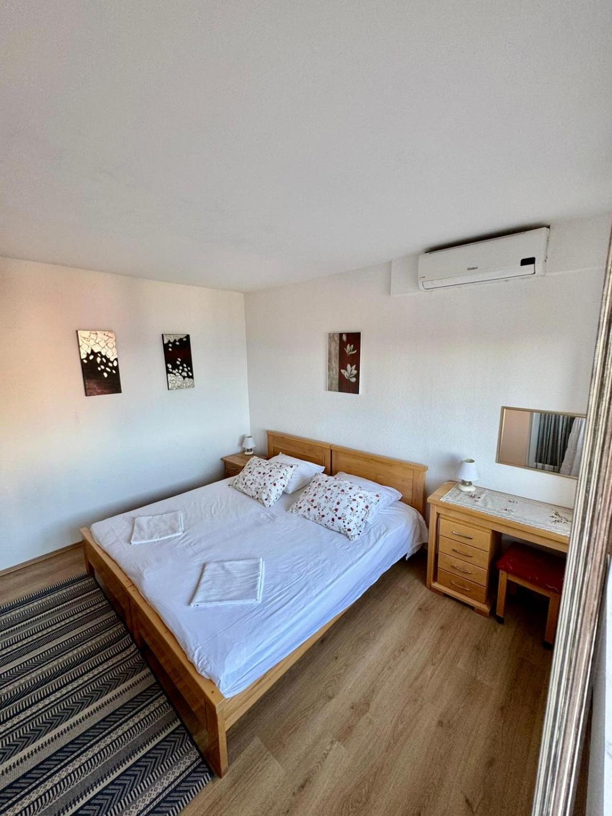Apartmani Cubela Trogir Eksteriør bilde