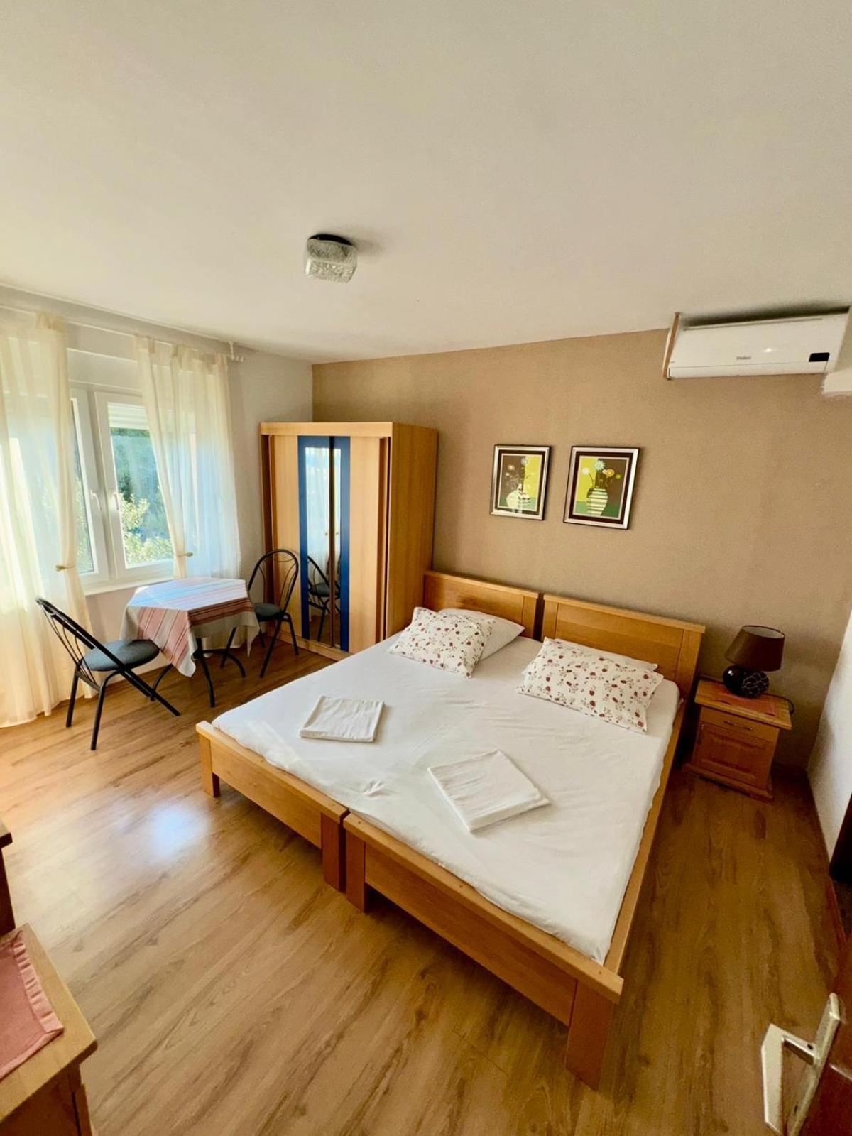 Apartmani Cubela Trogir Eksteriør bilde