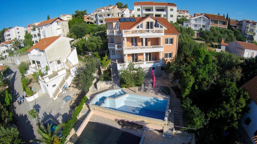 Apartmani Cubela Trogir Eksteriør bilde